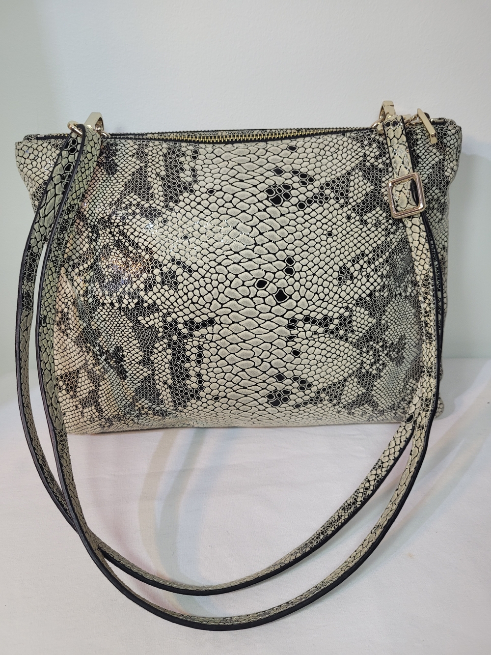 Snake-Print Crossbody Shoulder Bag in Cream and Black